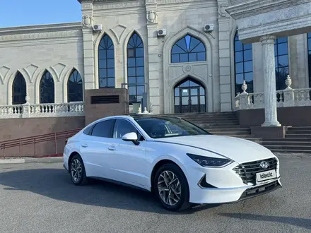 Hyundai Sonata 2022 года за 13 500 000 тг. в Атырау