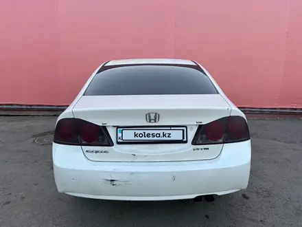 Honda Civic 2007 года за 2 983 000 тг. в Астана – фото 2