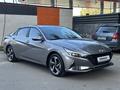 Hyundai Elantra 2023 годаfor13 500 000 тг. в Алматы