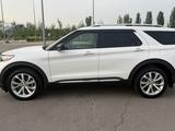 Ford Explorer 2021 года за 25 000 000 тг. в Алматы – фото 3