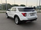 Ford Explorer 2021 года за 25 000 000 тг. в Алматы – фото 4