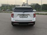 Ford Explorer 2021 года за 25 000 000 тг. в Алматы – фото 5