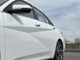 Hyundai Elantra 2023 годаүшін8 850 000 тг. в Астана – фото 5