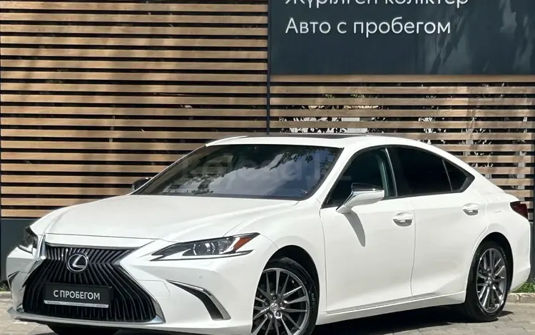 Lexus ES 250 2019 года за 16 590 000 тг. в Алматы