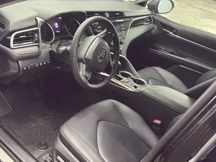 Toyota Camry 2020 года за 13 000 000 тг. в Астана – фото 10