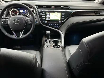 Toyota Camry 2020 года за 13 000 000 тг. в Астана – фото 11