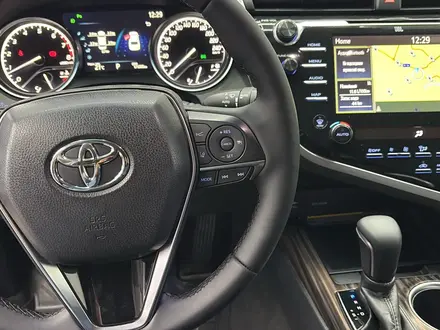 Toyota Camry 2020 года за 13 000 000 тг. в Астана – фото 12