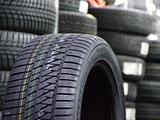 KUMHO 235/65R18 Wintercraft WS71 за 75 000 тг. в Алматы
