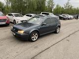 Volkswagen Golf 2003 года за 3 100 000 тг. в Алматы – фото 3