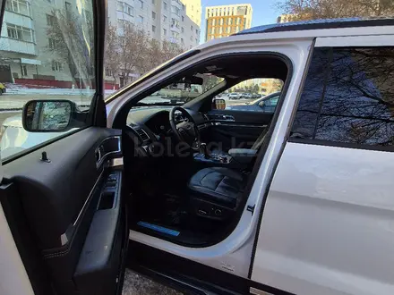 Ford Explorer 2018 года за 20 000 000 тг. в Астана – фото 7