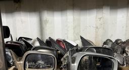 Боковые зеркало на Toyota Camry 30-40 (американец) за 30 000 тг. в Алматы