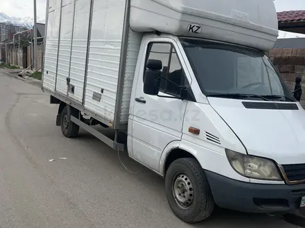 Mercedes-Benz Sprinter 2003 года за 5 700 000 тг. в Алматы – фото 2