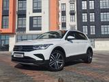 Volkswagen Tiguan 2021 года за 20 500 000 тг. в Актау – фото 5