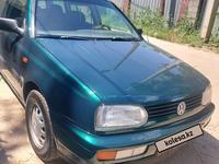 Volkswagen Golf 1996 годаүшін2 500 000 тг. в Алматы