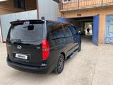 Hyundai Starex 2016 года за 13 000 000 тг. в Шымкент – фото 2