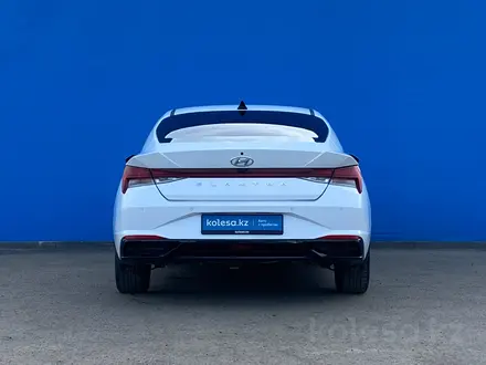 Hyundai Elantra 2021 года за 9 150 000 тг. в Алматы – фото 4