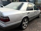 Mercedes-Benz E 280 1993 года за 1 700 000 тг. в Алматы