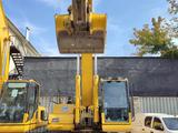 Komatsu  Гусеничный экскаватор Komatsu РС300-8M0 2019 года за 53 500 000 тг. в Алматы