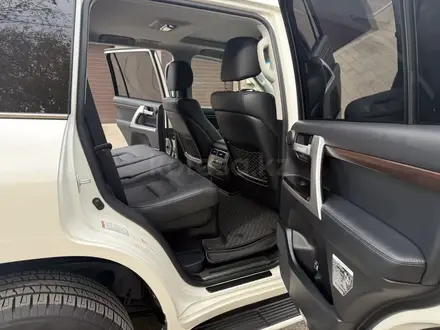 Toyota Land Cruiser 2018 годаүшін39 500 000 тг. в Усть-Каменогорск – фото 21
