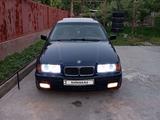 BMW 318 1995 года за 1 350 000 тг. в Шымкент