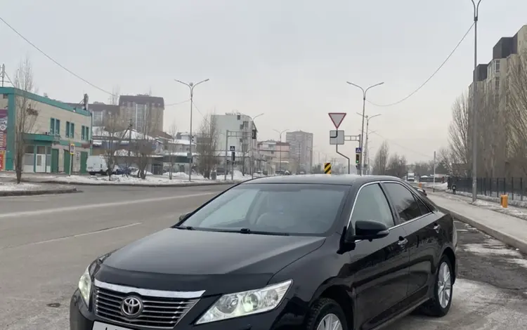 Toyota Camry 2012 годаfor9 800 000 тг. в Астана