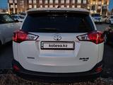 Toyota RAV4 2014 года за 9 200 000 тг. в Атырау – фото 4