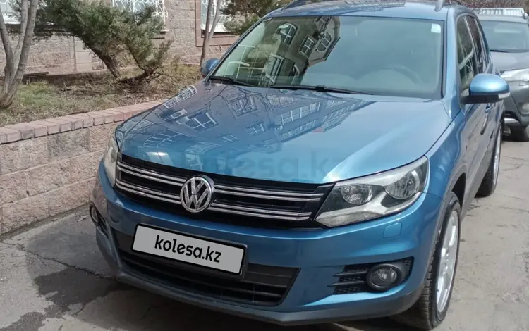 Volkswagen Tiguan 2015 года за 9 500 000 тг. в Алматы