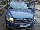 Volkswagen Tiguan 2015 годаfor9 500 000 тг. в Алматы – фото 3