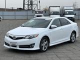 Toyota Camry 2012 года за 6 000 000 тг. в Атырау