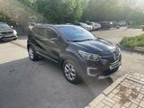 Renault Kaptur 2016 года за 6 500 000 тг. в Астана