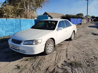 Toyota Camry, 2000
