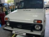 ВАЗ (Lada) Lada 2121 2018 годаfor2 700 000 тг. в Шымкент