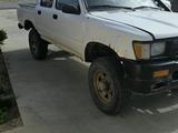Toyota Hilux 1995 года за 1 500 000 тг. в Кульсары
