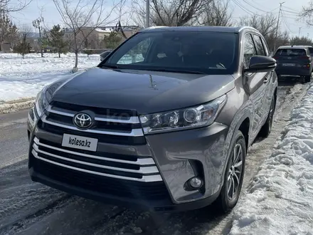 Toyota Highlander 2019 годаүшін15 500 000 тг. в Туркестан