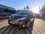 Toyota Sienna 2013 года за 9 899 999 тг. в Актобе – фото 4