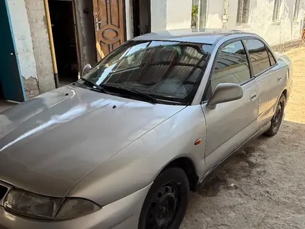 Mitsubishi Carisma 1997 года за 900 000 тг. в Алматы – фото 3