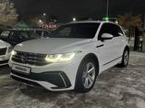 Volkswagen Tiguan 2021 года за 17 500 000 тг. в Костанай – фото 2