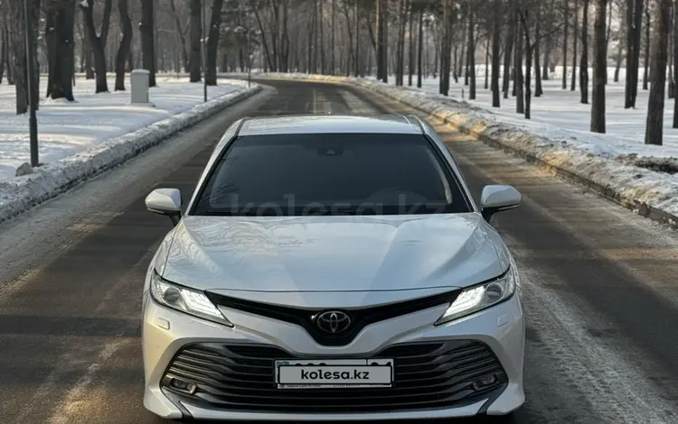 Toyota Camry 2018 годаүшін14 000 000 тг. в Алматы