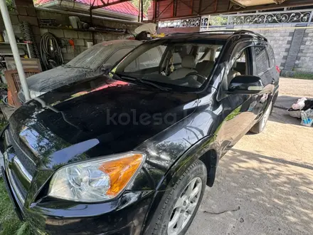 Toyota RAV4 2011 года за 7 000 000 тг. в Алматы