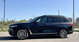 BMW X7 2021 года за 59 000 000 тг. в Астана – фото 2