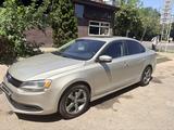 Volkswagen Jetta 2012 года за 3 000 000 тг. в Алматы – фото 4
