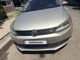 Volkswagen Jetta 2012 года за 3 000 000 тг. в Алматы – фото 2