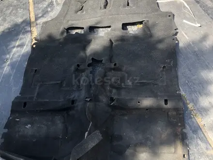Ковролан салона на Сузуки Гранд Витара за 25 000 тг. в Караганда