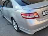 Toyota Camry 2011 года за 6 800 000 тг. в Алматы – фото 4