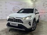 Toyota RAV4 2021 годаүшін15 900 000 тг. в Астана – фото 4