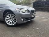 BMW 528 2012 года за 10 900 000 тг. в Алматы – фото 2