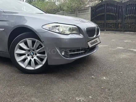 BMW 528 2012 года за 10 900 000 тг. в Алматы – фото 2