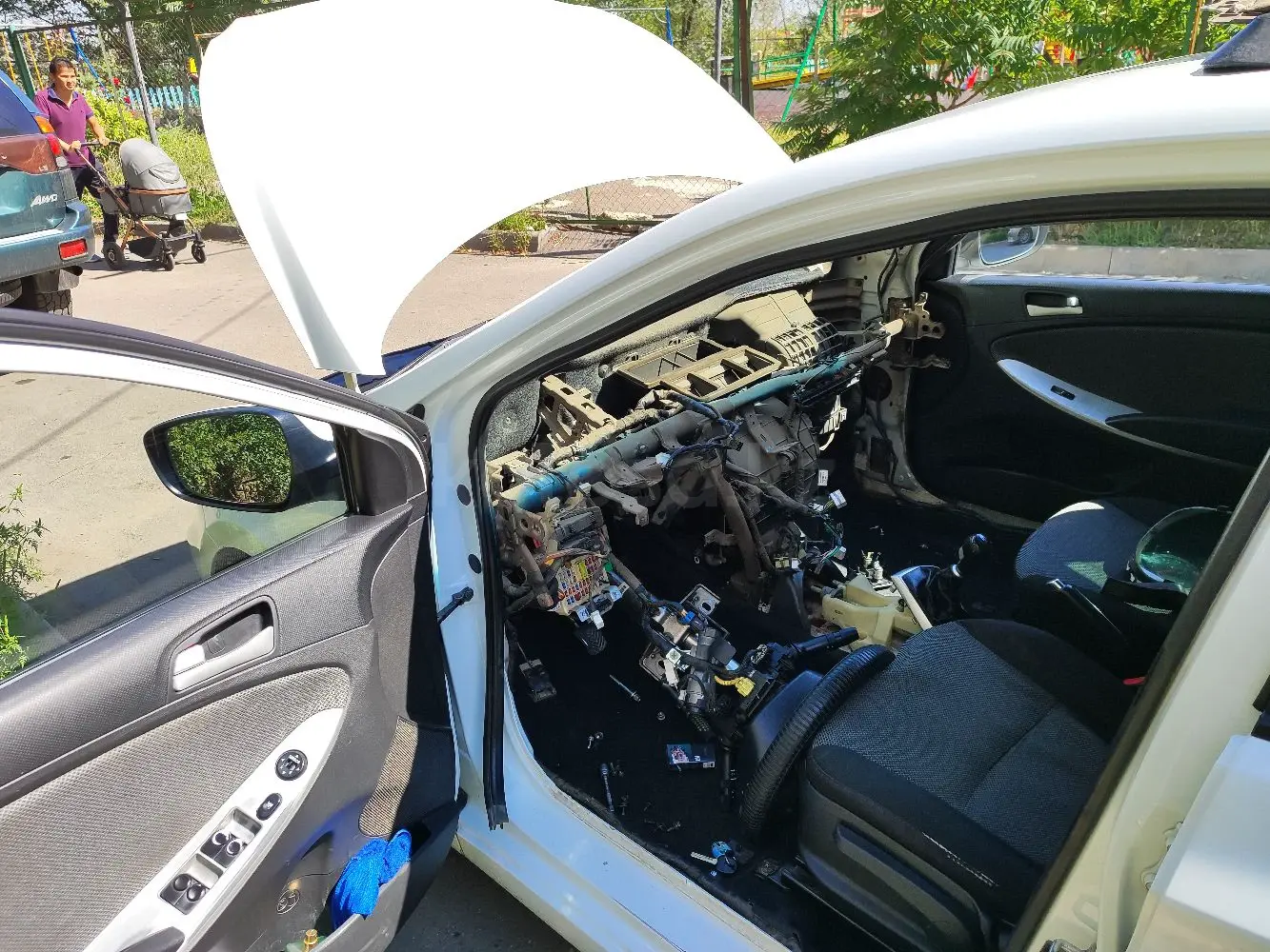 Замена радиатора печки Заправка автокондиционера на выезд в Алматы ...