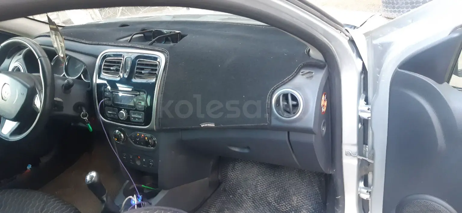 Renault Logan, 2015