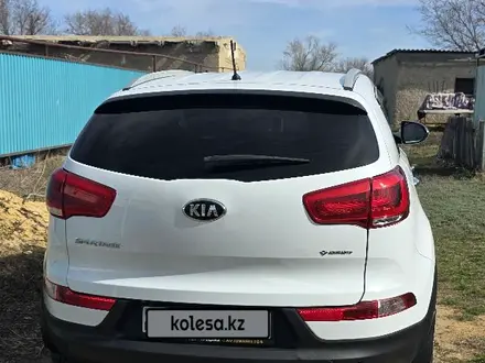 Kia Sportage 2014 года за 9 000 000 тг. в Актобе – фото 3